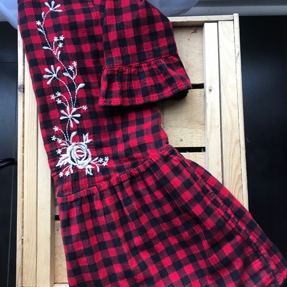 Sweet Fall/Winter Dress - Picture 2 of 4